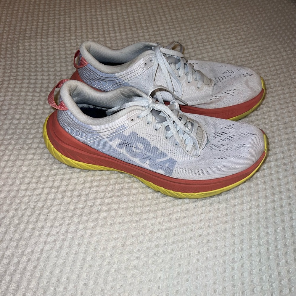 Hola Carbon sneakers